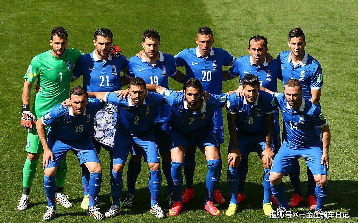 lol视频攻略-赛前意大利杯焦点战，多特蒙德官宣签约，压力陡增，资深球员宣示担当(多特蒙德球员照片)