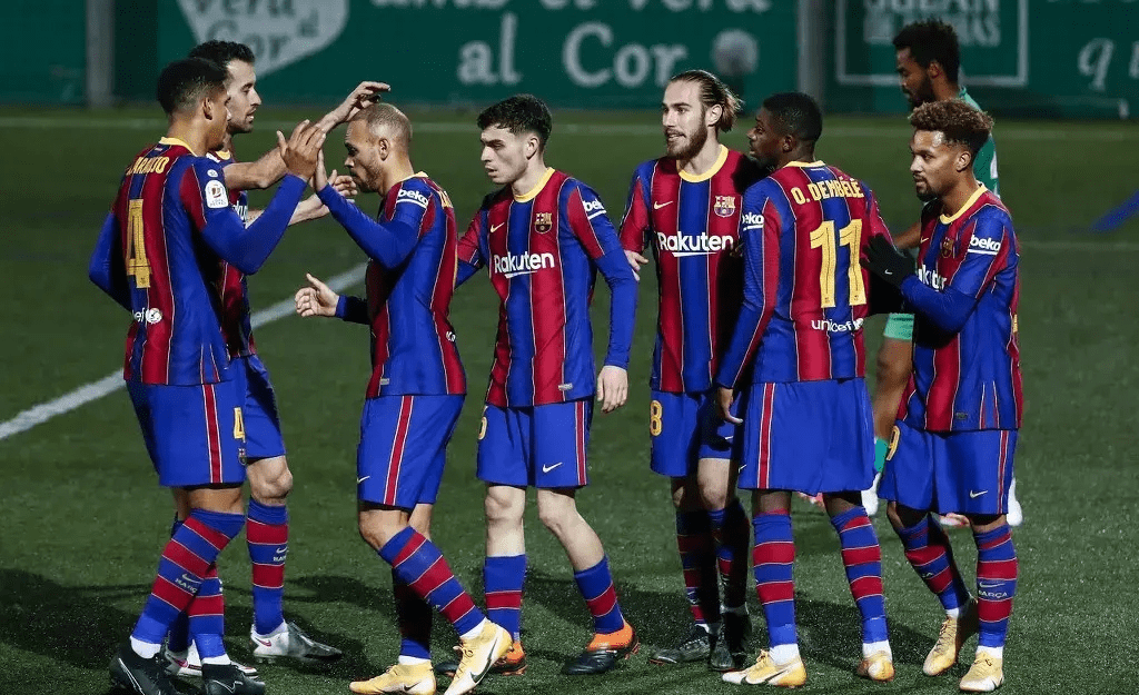 lol视频攻略-包含加时末段丹佛掘金调整名单以备国王杯，防线松动环节打磨，球迷炸锅，心理建设被强调的词条